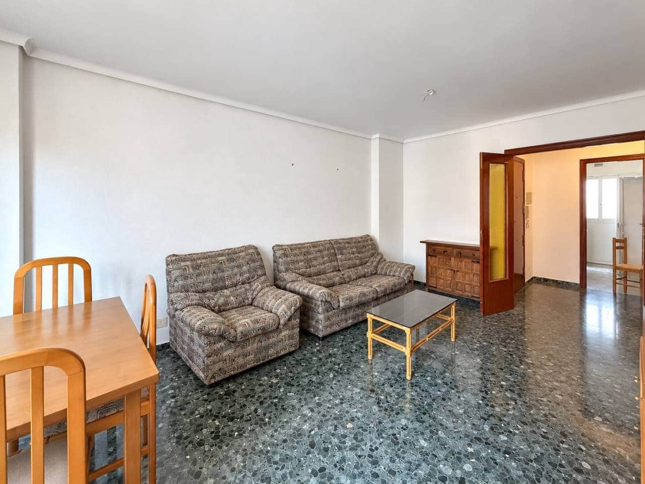 Piso de 4 habitaciones en Castelló de la Plana en venta con garaje - 195.000 € (Ref: 10157132)