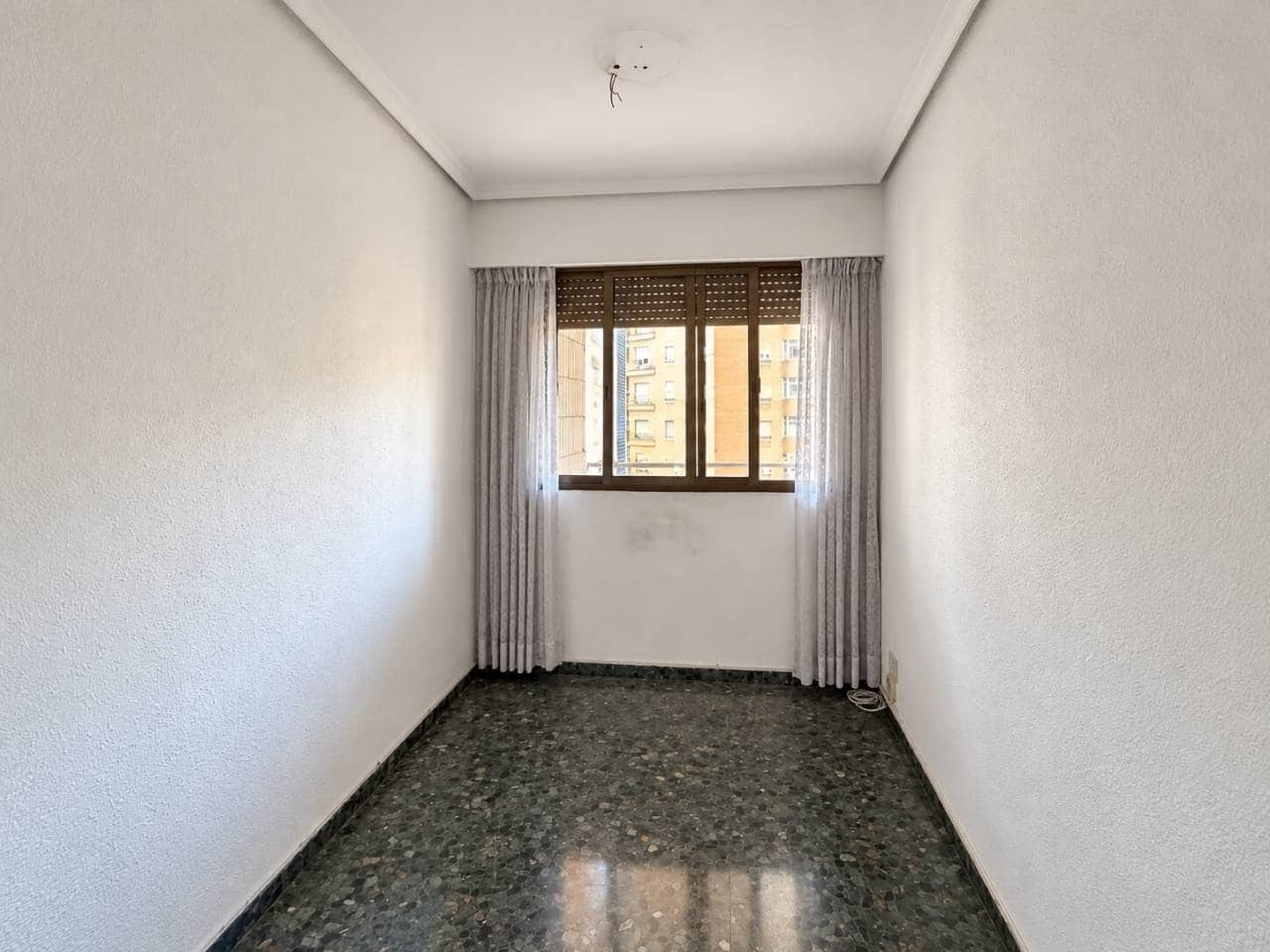 Piso de 4 habitaciones en Castelló de la Plana en venta con garaje - 195.000 € (Ref: 10157132)