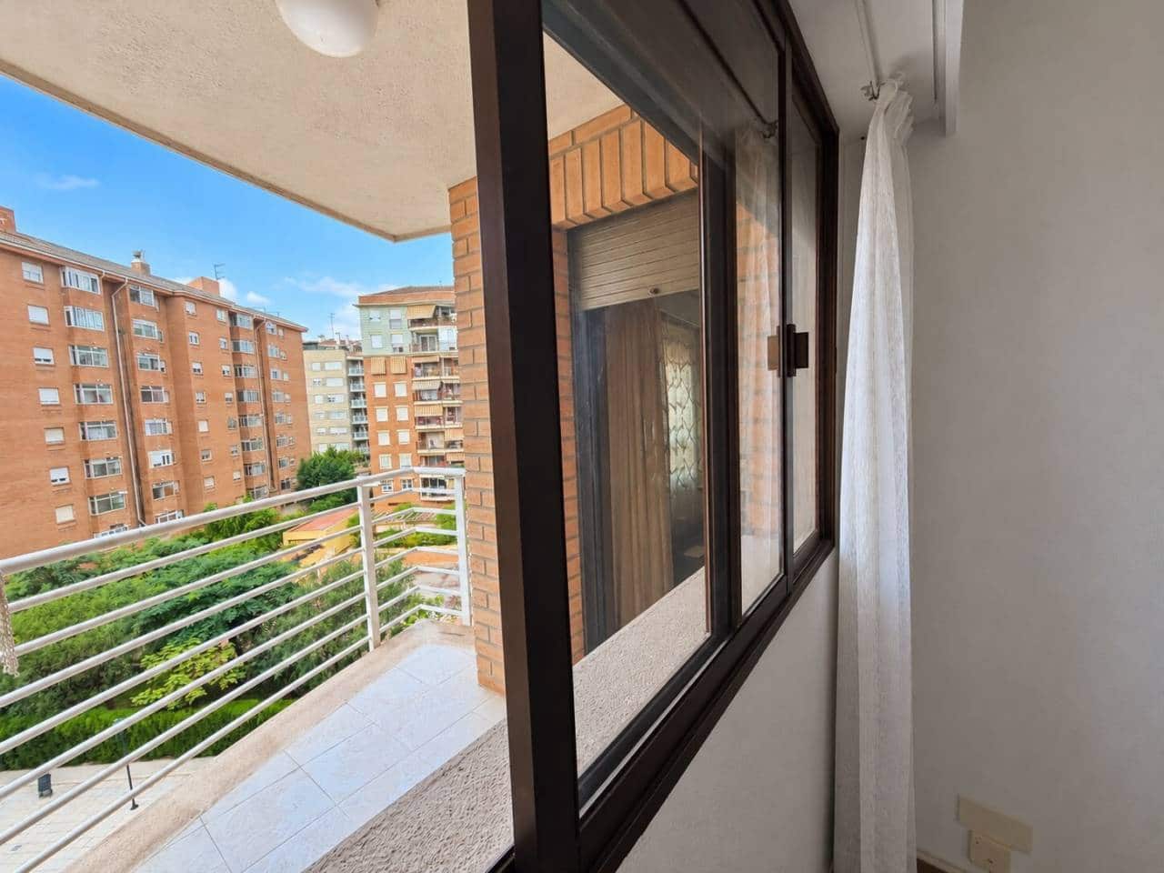 Piso de 4 habitaciones en Castelló de la Plana en venta con garaje - 195.000 € (Ref: 10157132)