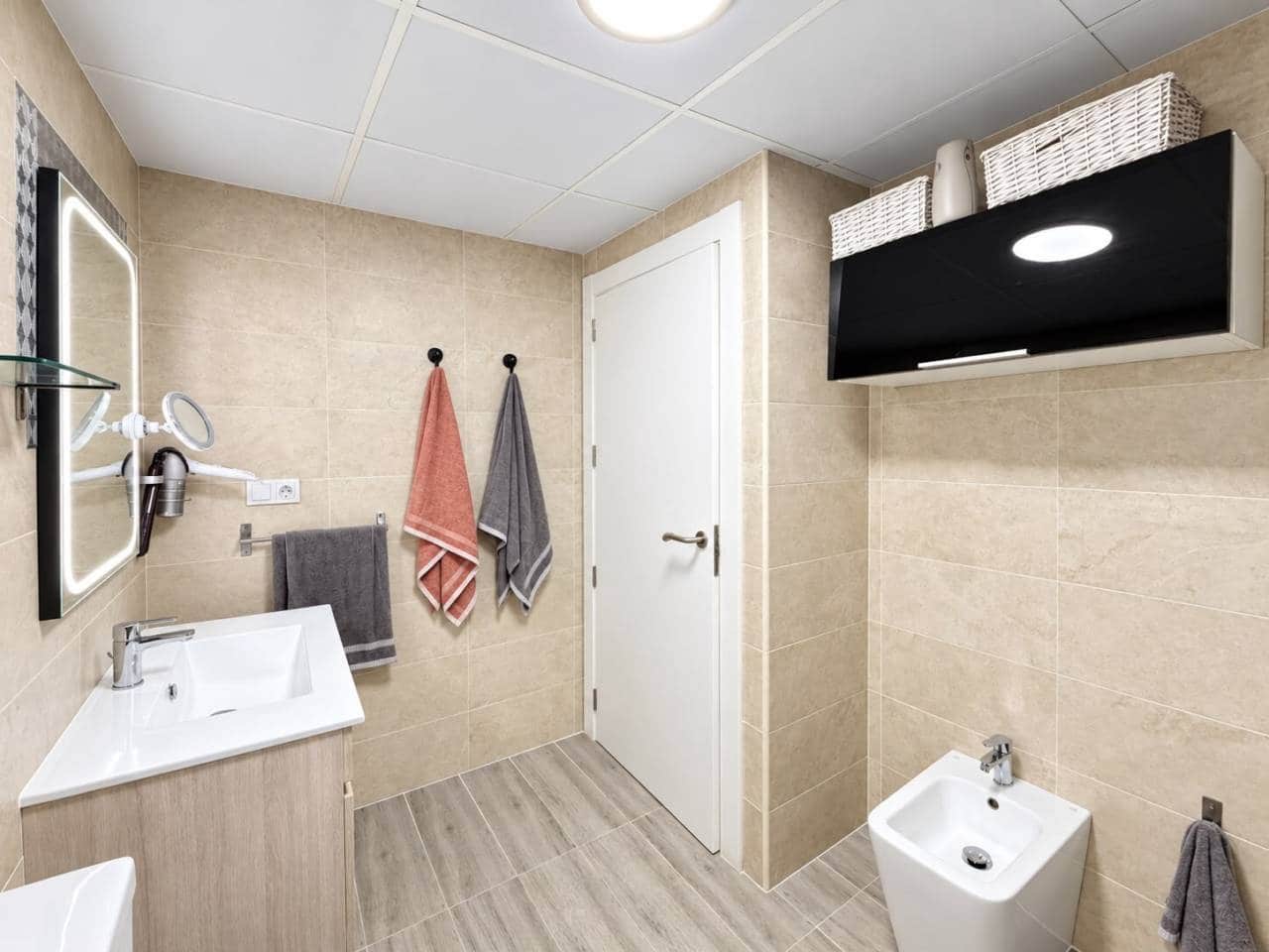 3 soveværelse Lejlighed til salg i Vila-real med garage - € 220.000 (Ref: 10157134)