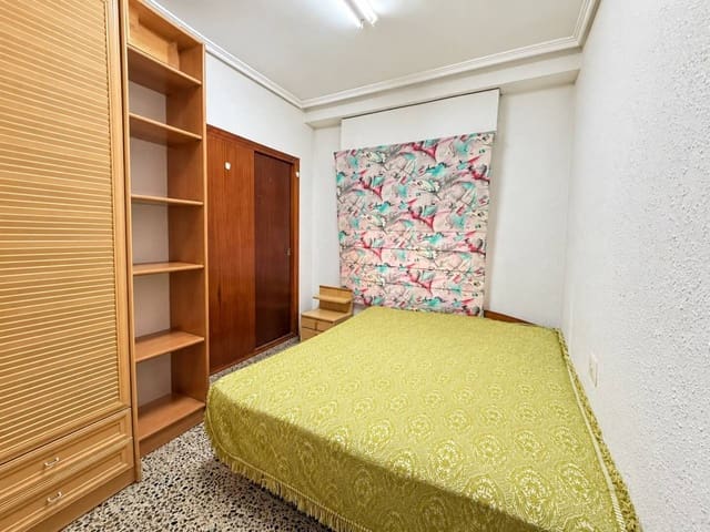 4 soveværelse Lejlighed til salg i Vila-real - € 170.000 (Ref: 10160831)