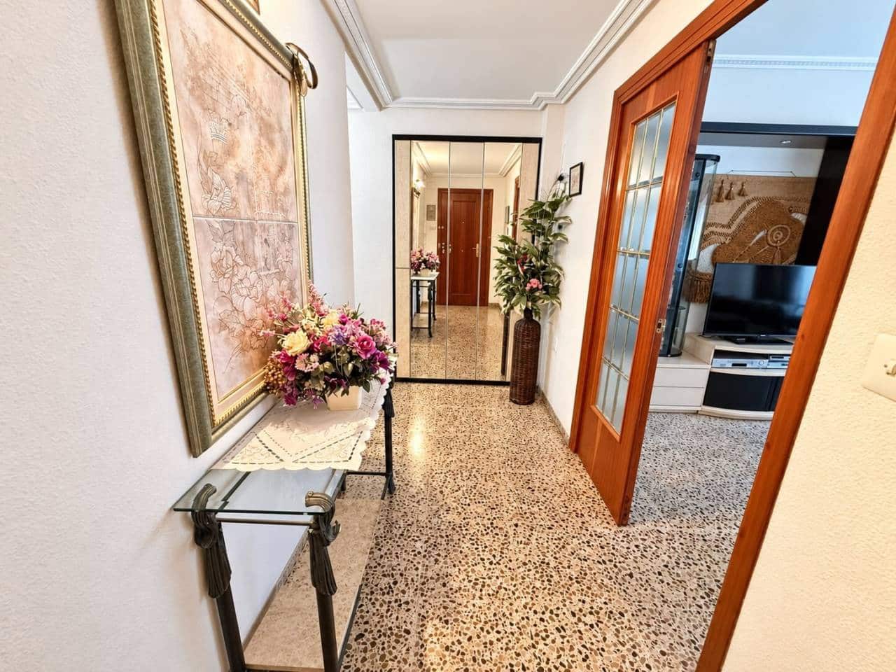 4 soveværelse Lejlighed til salg i Vila-real - € 170.000 (Ref: 10160831)