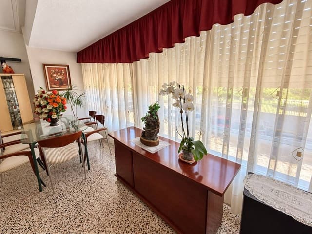 4 soveværelse Lejlighed til salg i Vila-real - € 170.000 (Ref: 10160831)