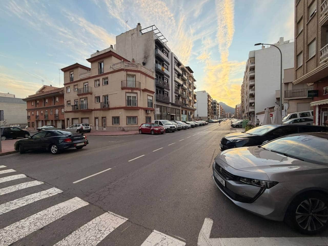 3 bedroom Flat for sale in La Vall d'Uixo with garage - € 240,000 (Ref: 10160833)