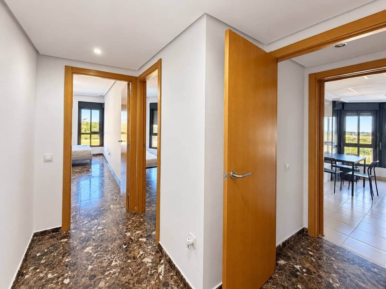 3 soveværelse Lejlighed til salg i Vila-real med swimmingpool garage - € 240.000 (Ref: 10160834)