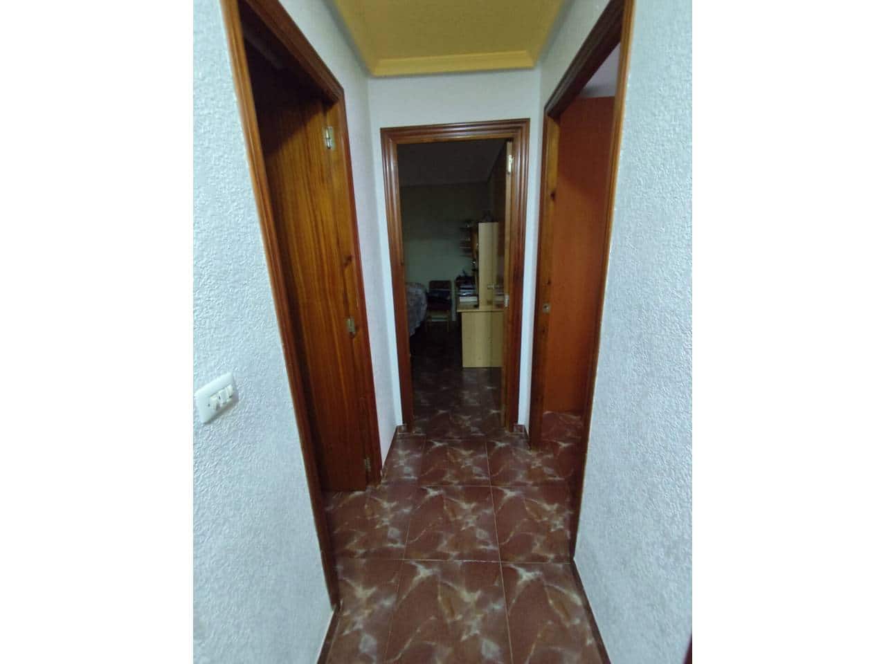 4 bedroom Flat for sale in Nules - € 126,000 (Ref: 10165999)