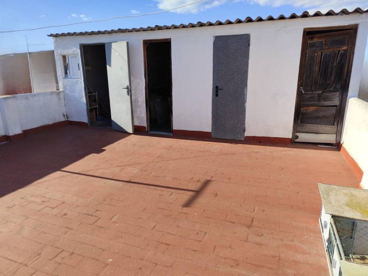 4 bedroom Flat for sale in Nules - € 126,000 (Ref: 10165999)