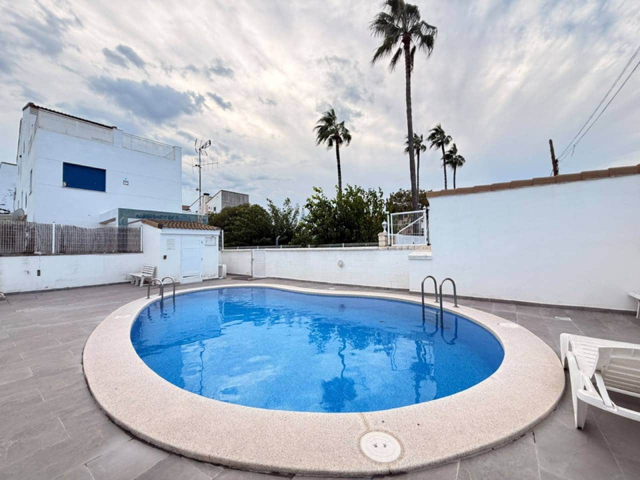 3 bedroom Townhouse for sale in Almassora / Almazora with pool - € 180,000 (Ref: 10167984)