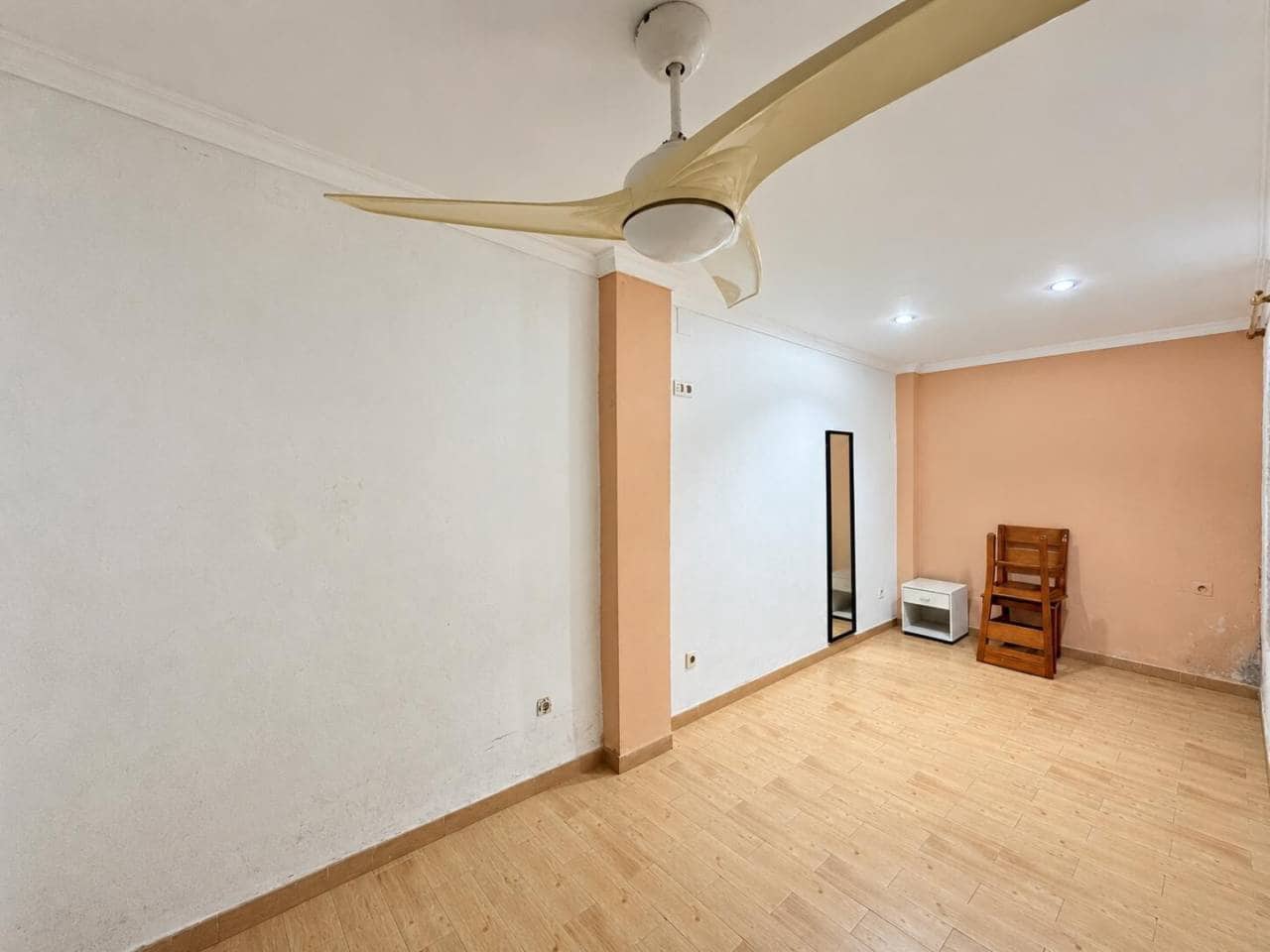 2 soverom Leilighet til salgs i Castello de la Plana - € 110 000 (Ref: 10167985)