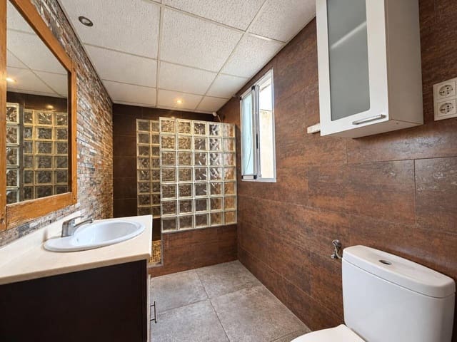 2 soveværelse Lejlighed til salg i Castelló de la Plana - € 110.000 (Ref: 10167985)
