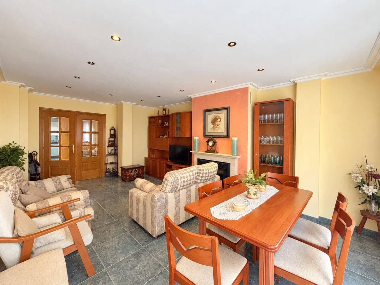 3 soveværelse Lejlighed til salg i Vila-real - € 165.000 (Ref: 10170394)