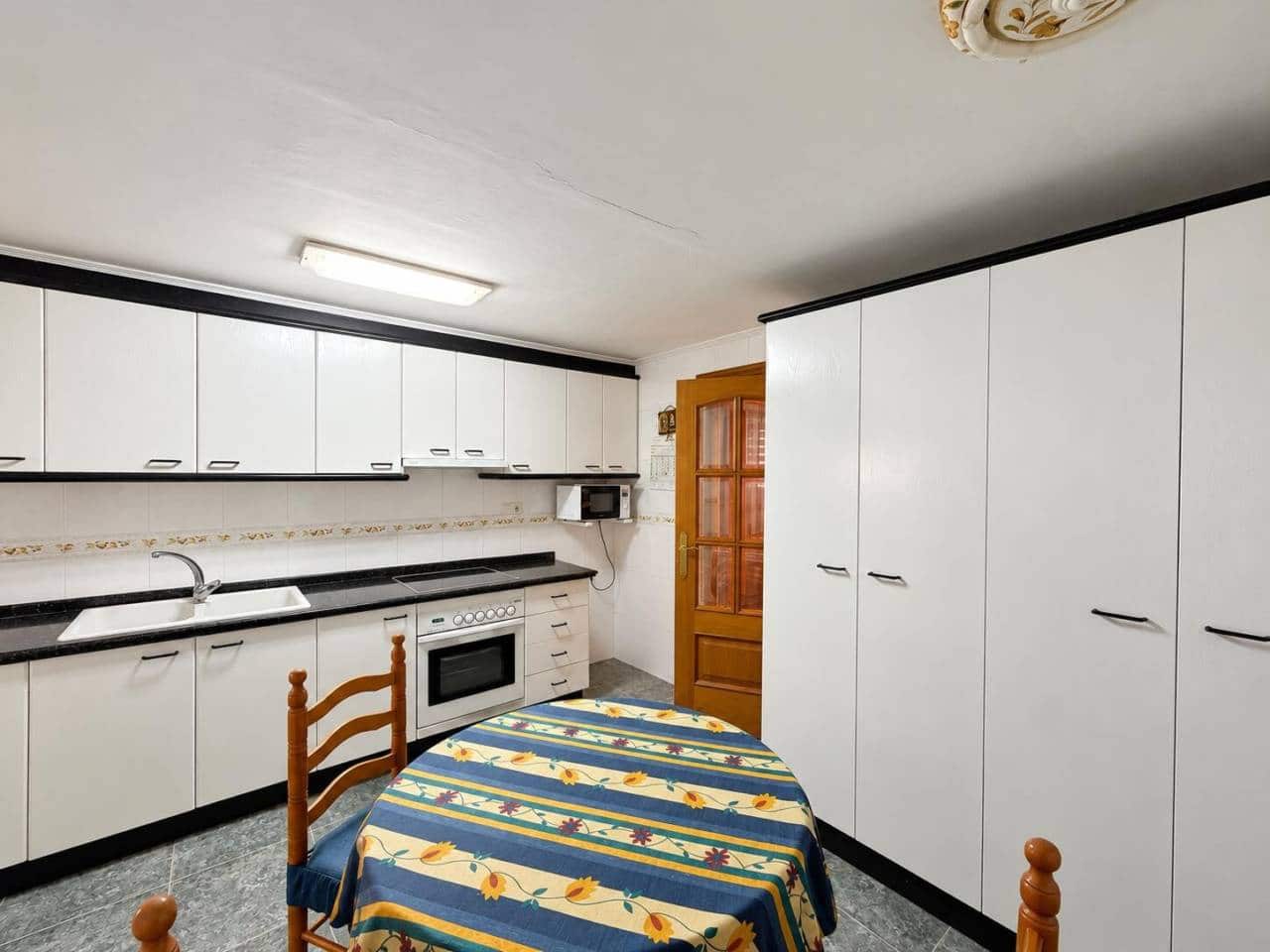 3 soveværelse Lejlighed til salg i Vila-real - € 165.000 (Ref: 10170394)