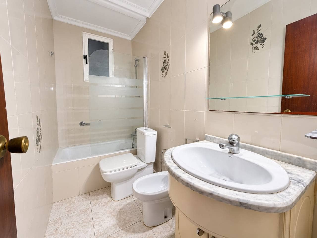 3 bedroom Flat for sale in Castello de la Plana - € 144,000 (Ref: 10170396)