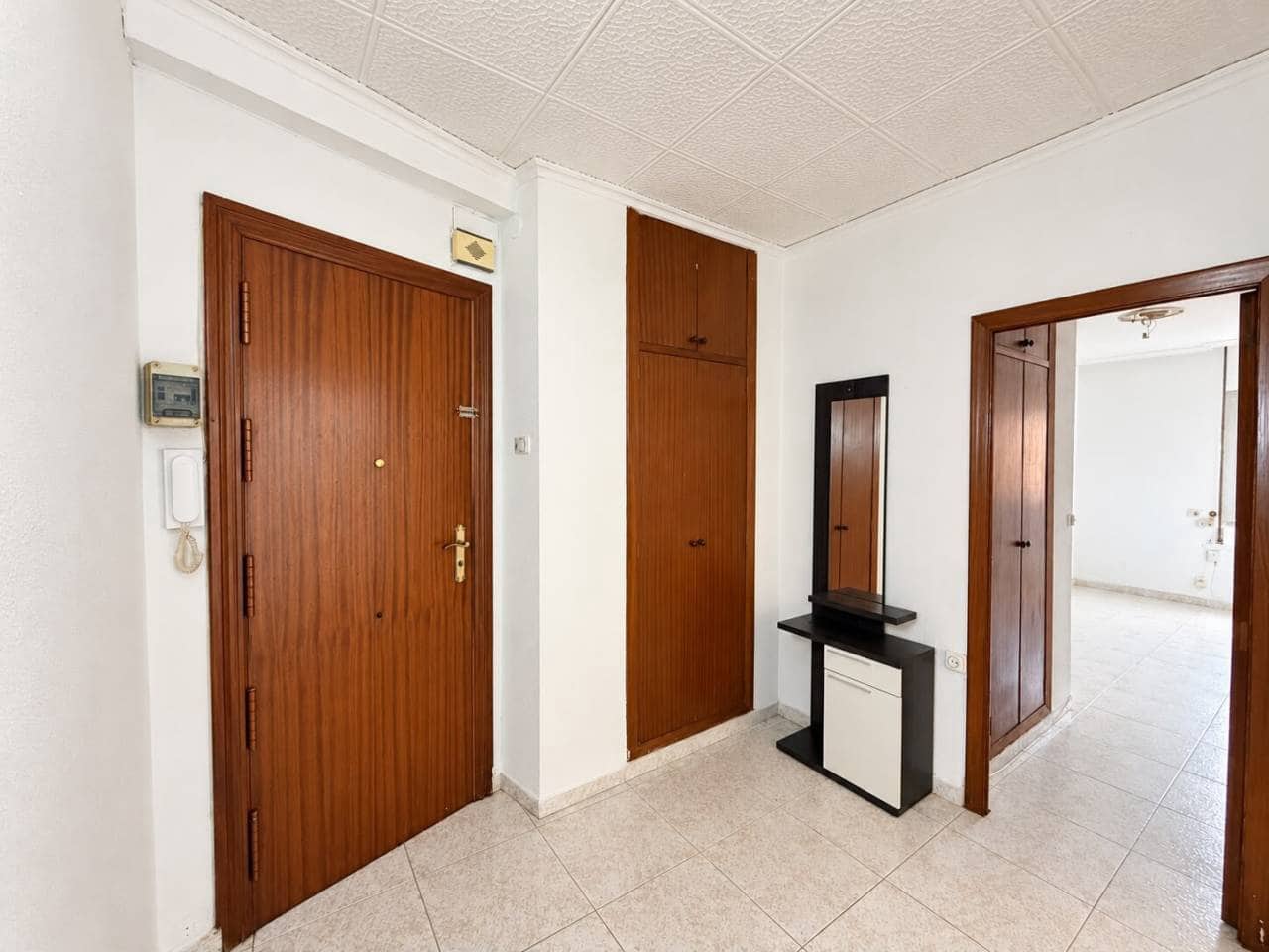 3 bedroom Flat for sale in Castello de la Plana - € 144,000 (Ref: 10170396)