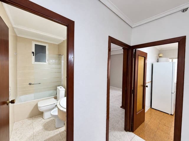 3 sypialnia Mieszkanie na sprzedaż w Castelló de la Plana - 144 000 € (Ref: 10170396)