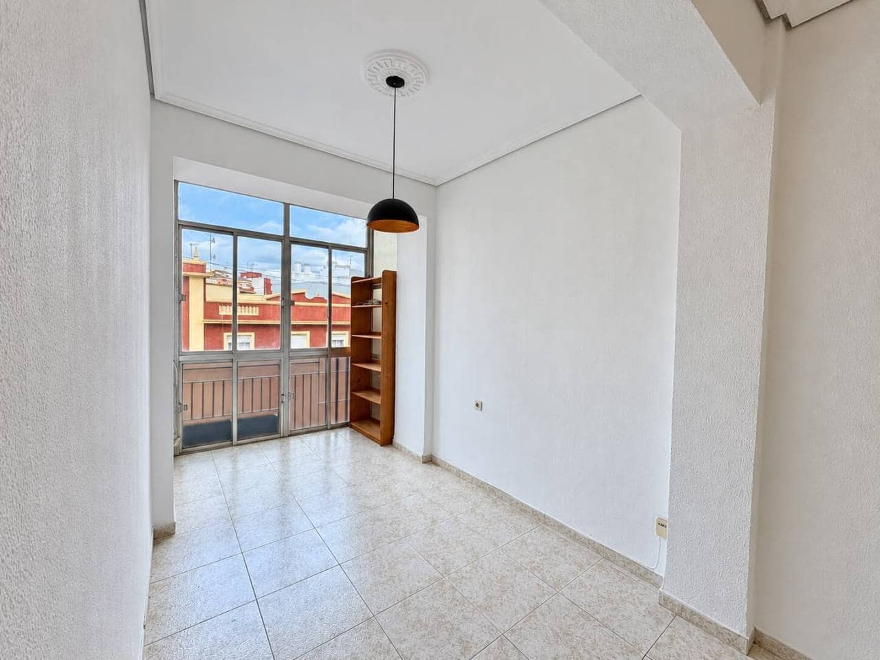 3 bedroom Flat for sale in Castello de la Plana - € 144,000 (Ref: 10170396)