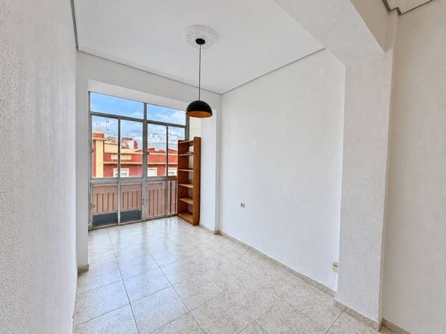 3 sypialnia Mieszkanie na sprzedaż w Castelló de la Plana - 144 000 € (Ref: 10170396)