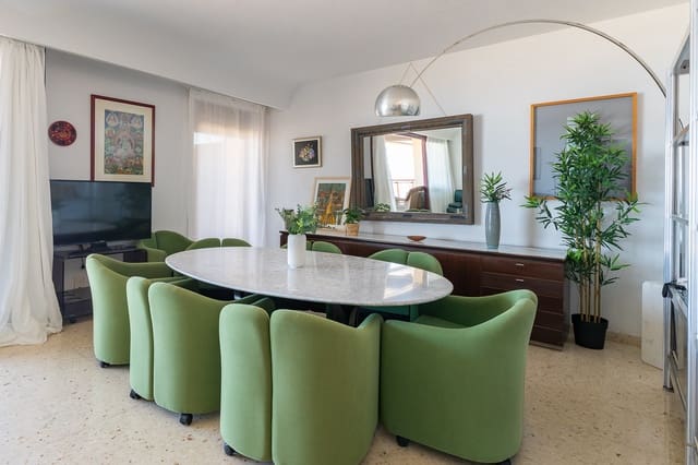 4 makuuhuone Ranta-asunto myytävänä paikassa Gandia mukana uima-altaan 
autotalli - 530 000 € (Ref: 9026944)