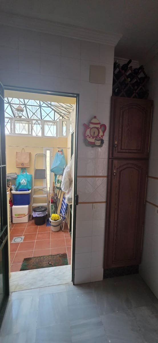 4 quarto Moradia em Banda para venda em Isla Cristina com piscina garagem - 380 000 € (Ref: 10049278)