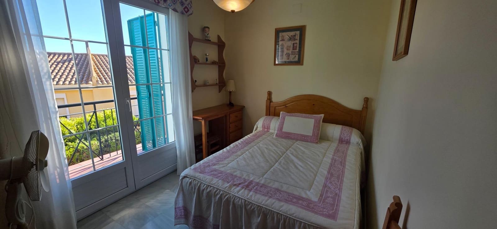 4 quarto Moradia em Banda para venda em Isla Cristina com piscina garagem - 380 000 € (Ref: 10049278)