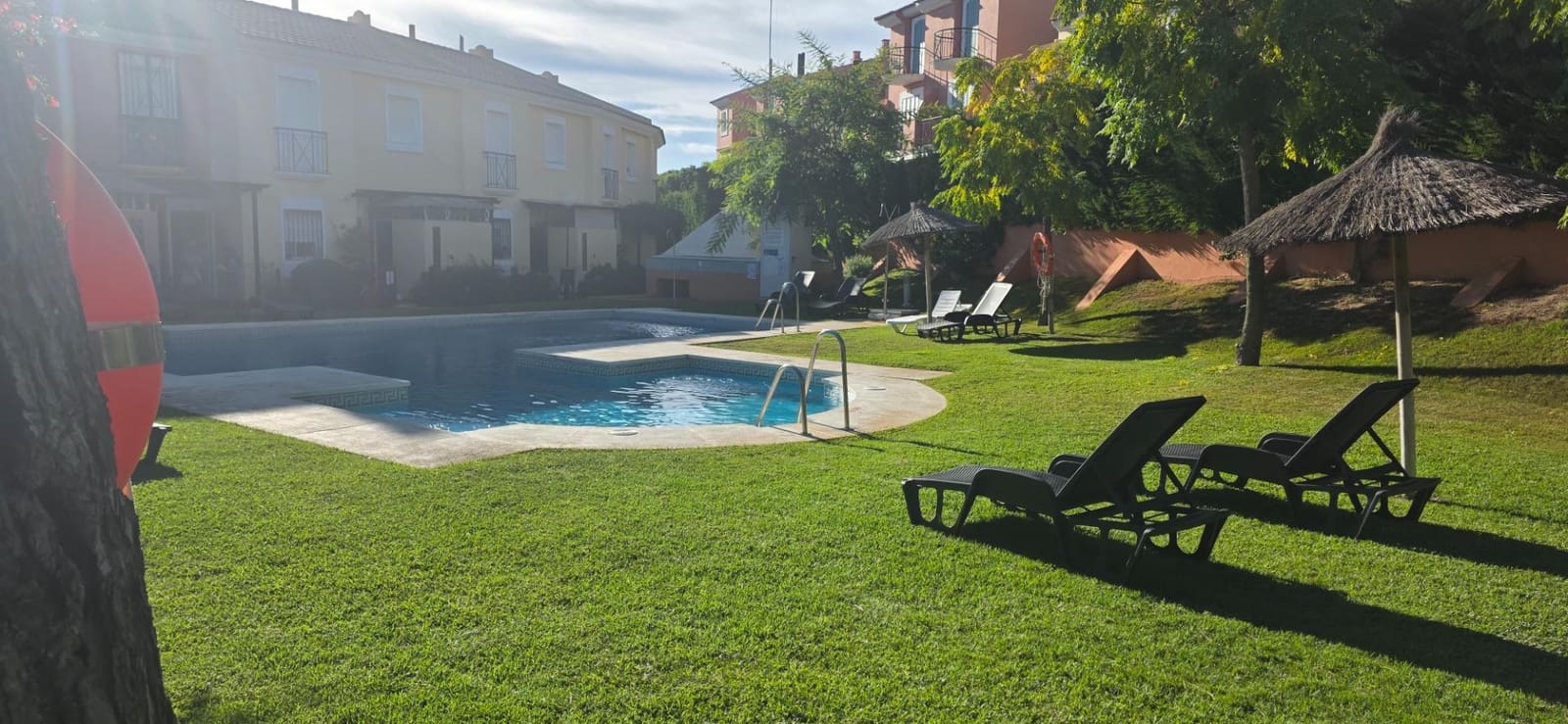 4 quarto Moradia em Banda para venda em Isla Cristina com piscina garagem - 380 000 € (Ref: 10049278)