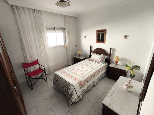 3 Zimmer Wohnung zu verkaufen in Huelva Stadt - 105.000 € (Ref: 10098423)