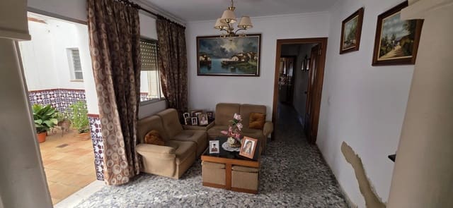 4 bedroom Townhouse for sale in Gibraleón - € 189,990 (Ref: 10098424)