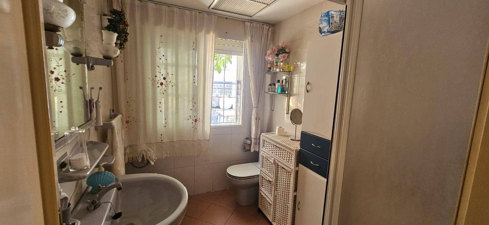 4 bedroom Townhouse for sale in Punta Umbria - € 362,990 (Ref: 10100450)