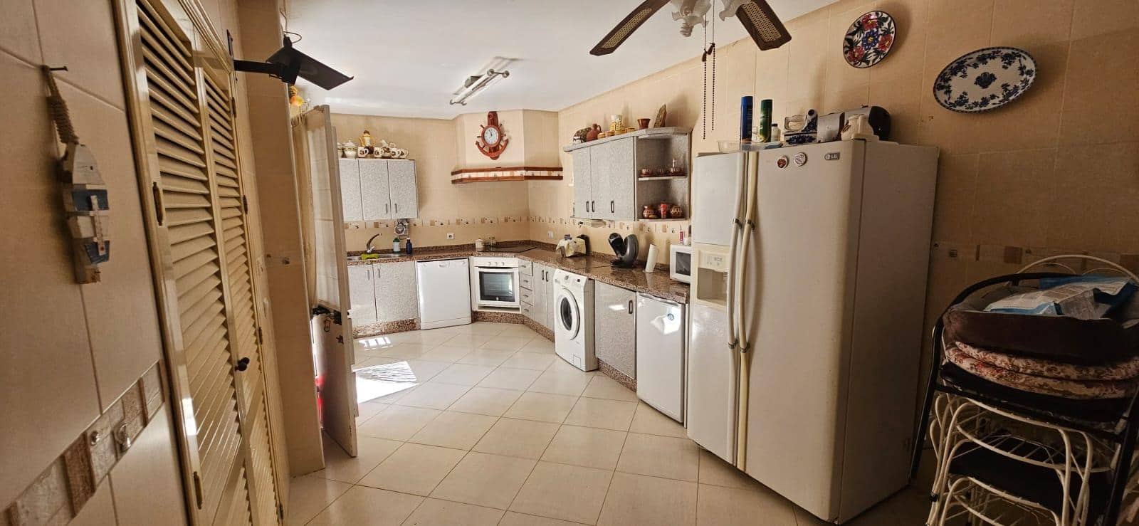 4 bedroom Townhouse for sale in Punta Umbria - € 362,990 (Ref: 10100450)