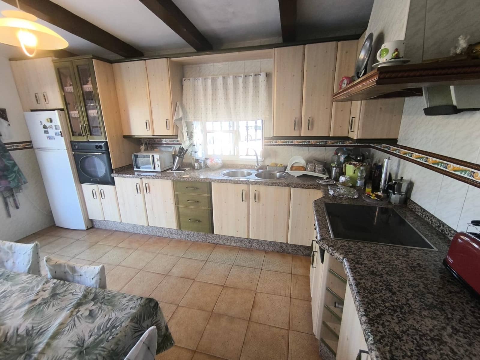 Pareado de 4 habitaciones en Corrales del Vino en venta - 280.000 € (Ref: 10115873)
