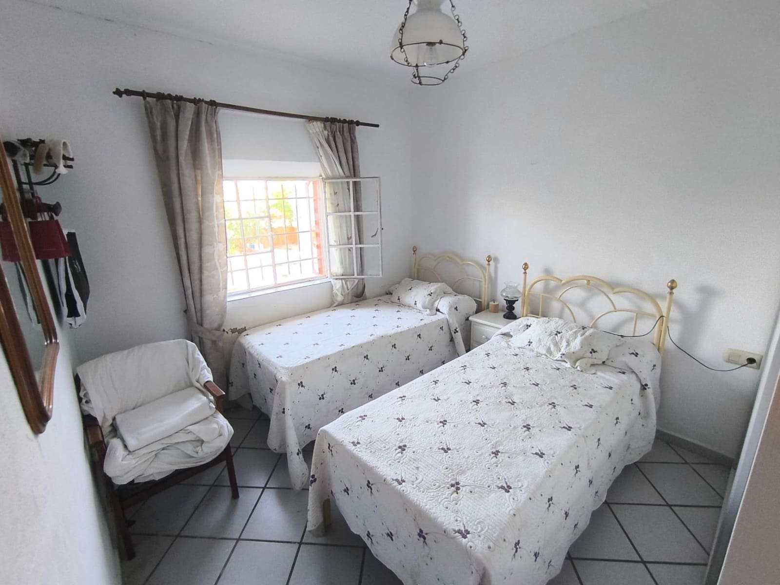 Pareado de 4 habitaciones en Corrales del Vino en venta - 280.000 € (Ref: 10115873)