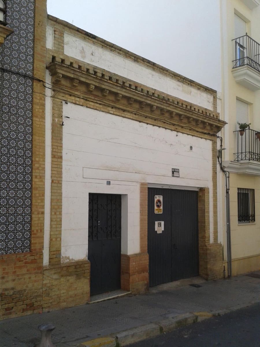 3 sovrum Villa till salu i Huelva stad med garage - 350 000 € (Ref: 9569140)