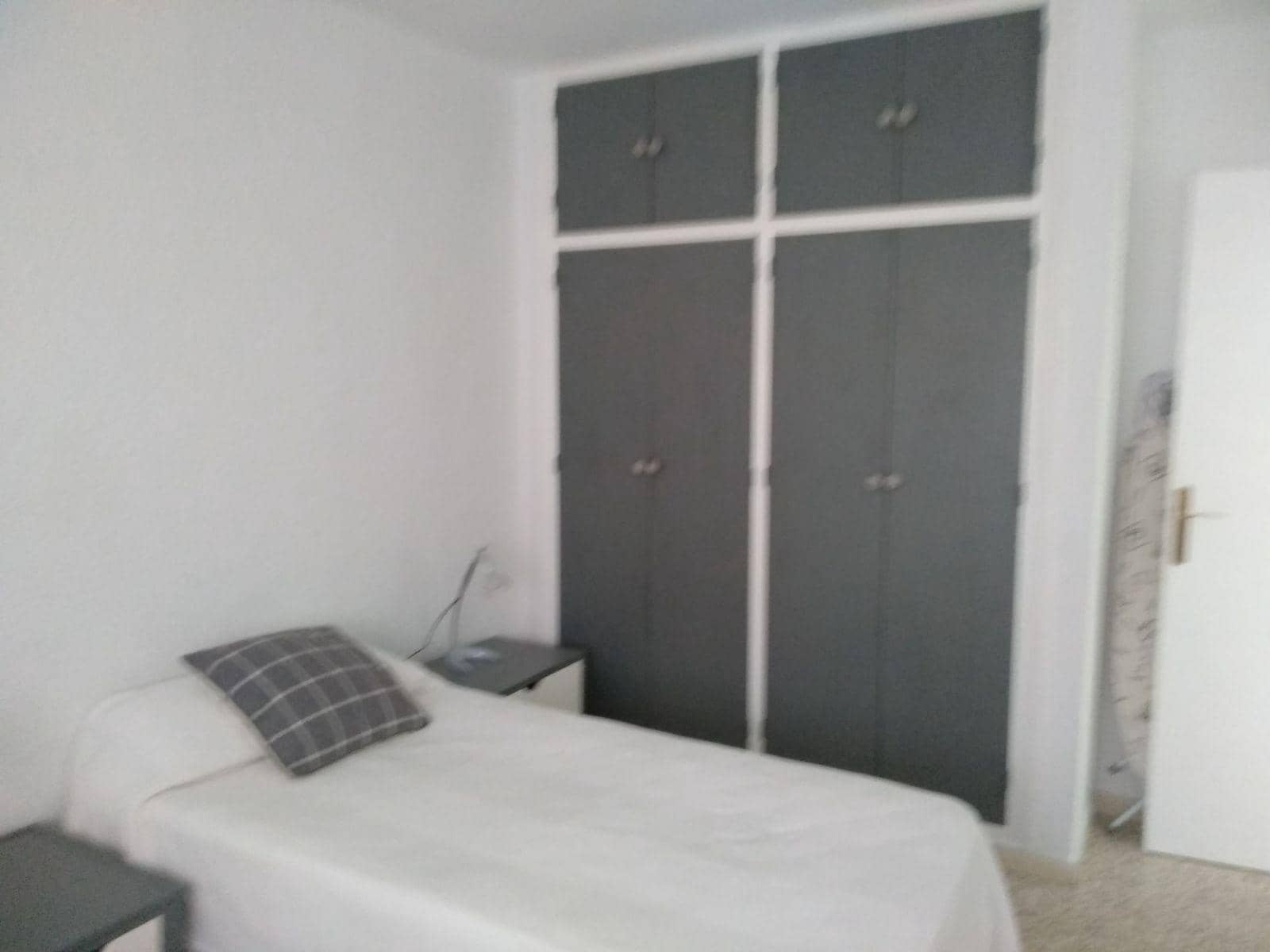 Piso de 3 habitaciones en Punta Umbría en alquiler - 3.500 € (Ref: 9569141)
