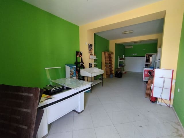 Kommersiell til salgs i Beas - € 179 990 (Ref: 9569144)