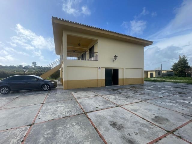 7 slaapkamer Finca/Landhuis te koop in Gibraleón met zwembad - € 334.990 (Ref: 9569163)