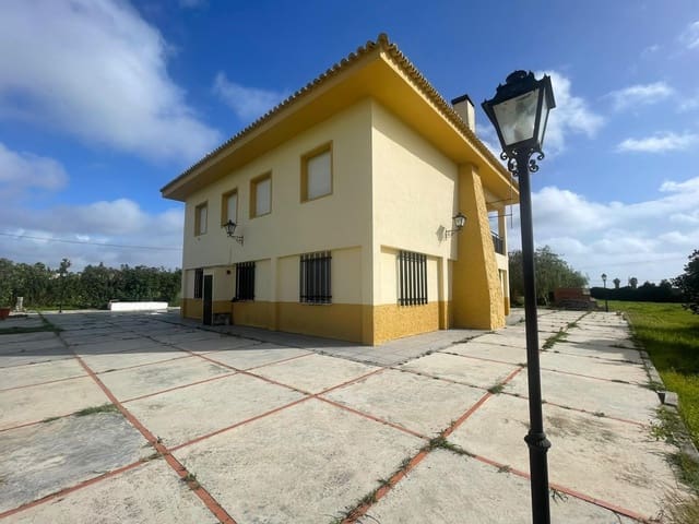 7 slaapkamer Finca/Landhuis te koop in Gibraleón met zwembad - € 334.990 (Ref: 9569163)
