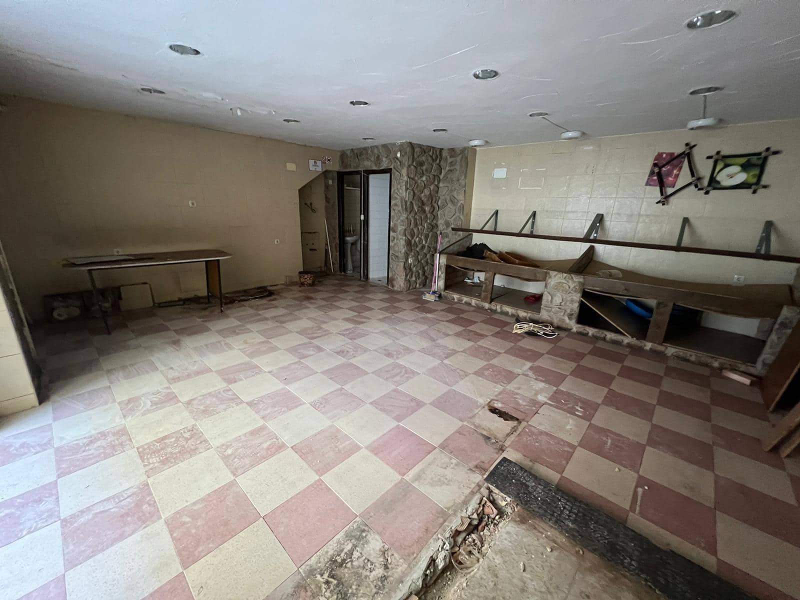 Local Comercial en Huelva ciudad en alquiler - 600 € (Ref: 9569164)