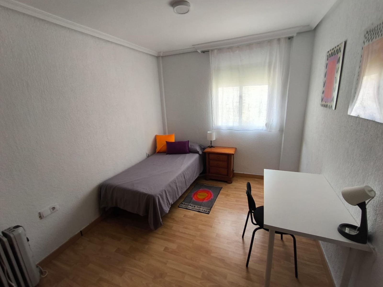 Apartamento de 4 habitaciones en Huelva ciudad en alquiler - 285 € (Ref: 9569165)