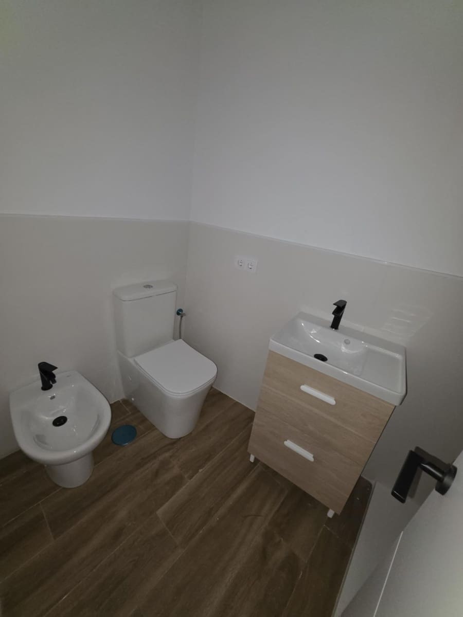 3 bedroom Flat for sale in Beas - € 85,000 (Ref: 9569166)