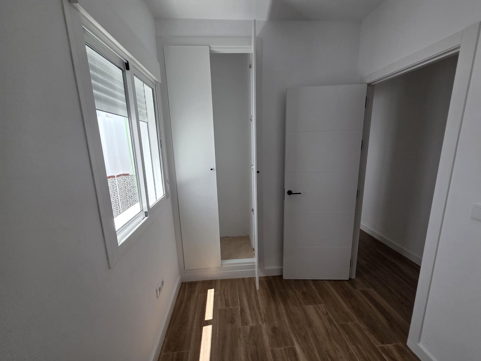 3 bedroom Flat for sale in Beas - € 85,000 (Ref: 9569166)