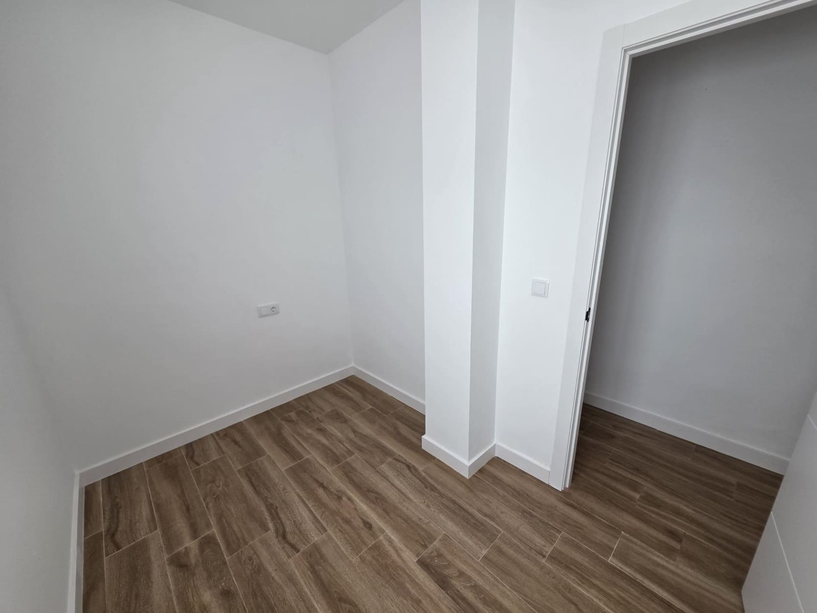 3 bedroom Flat for sale in Beas - € 85,000 (Ref: 9569166)