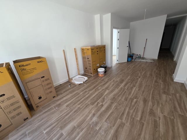 3 bedroom Flat for sale in Beas - € 85,000 (Ref: 9569166)