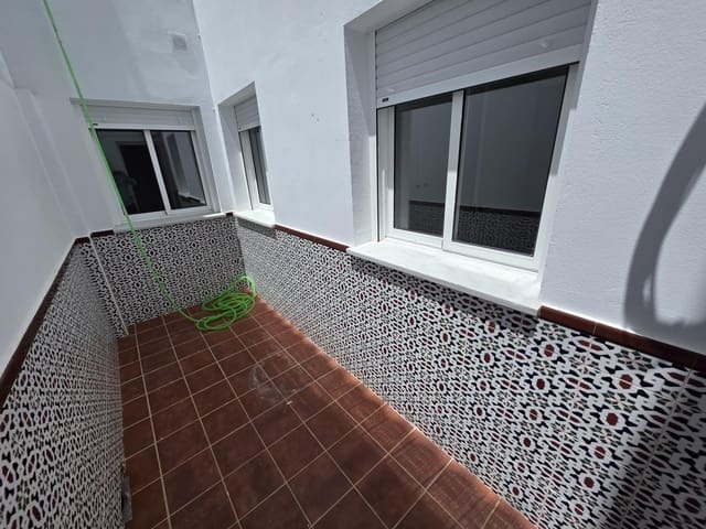 3 bedroom Flat for sale in Beas - € 85,000 (Ref: 9569166)