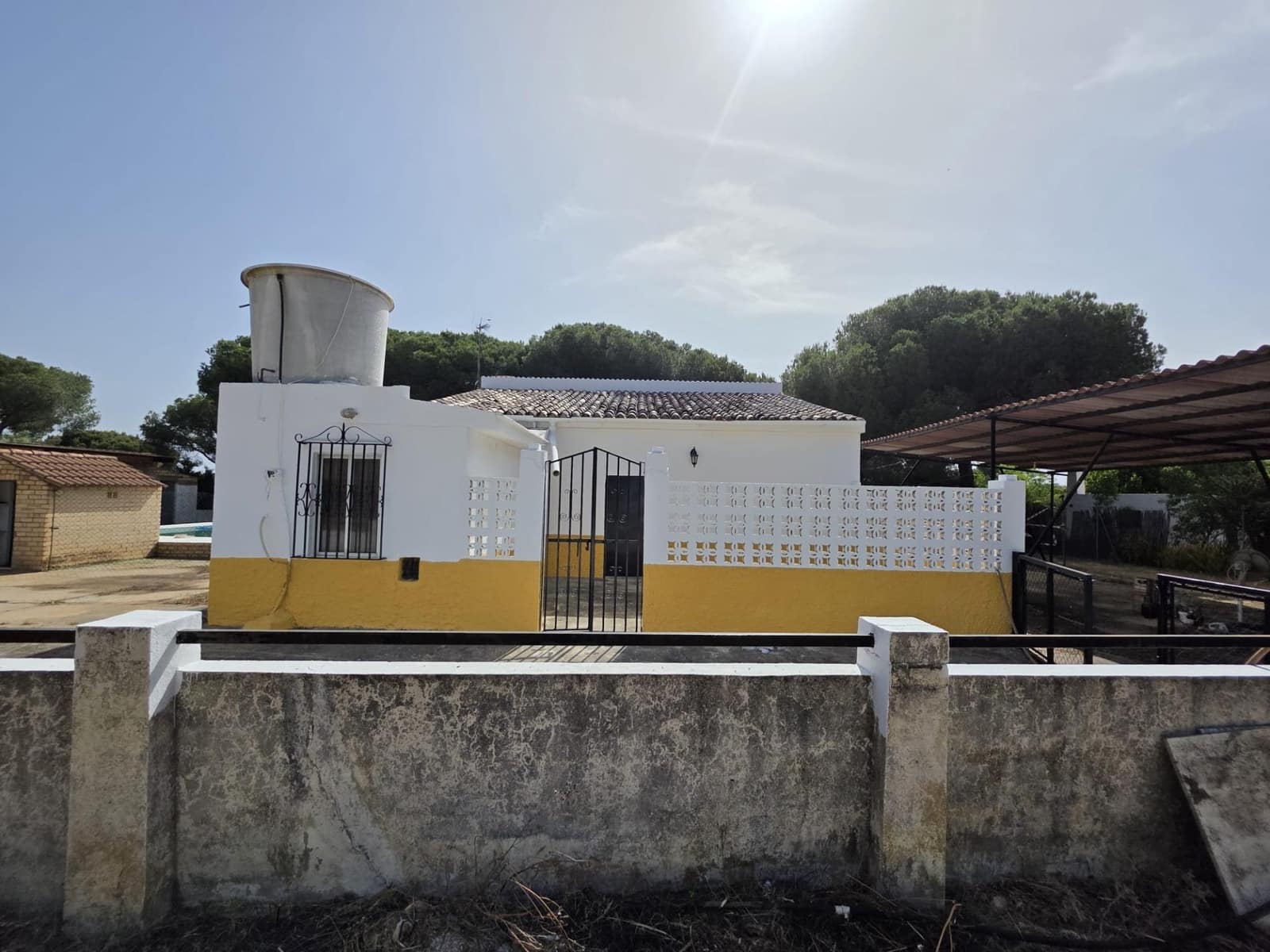 3 slaapkamer Finca/Landhuis te koop in Beas met zwembad - € 190.000 (Ref: 9569171)