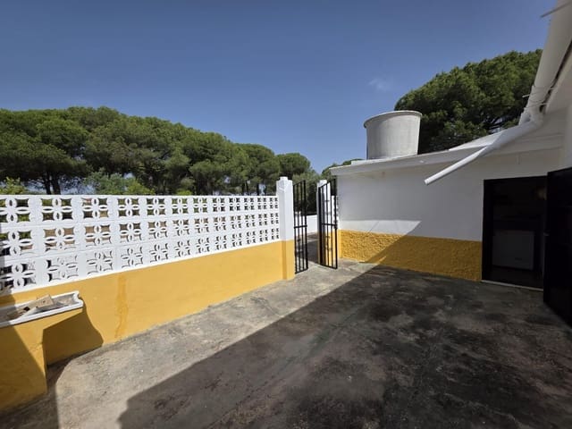 3 slaapkamer Finca/Landhuis te koop in Beas met zwembad - € 190.000 (Ref: 9569171)