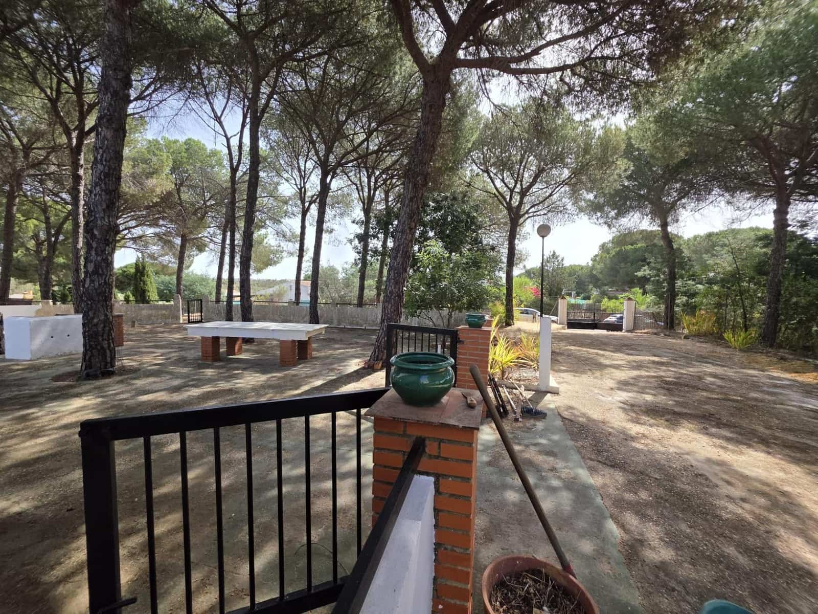 3 slaapkamer Finca/Landhuis te koop in Beas met zwembad - € 190.000 (Ref: 9569171)