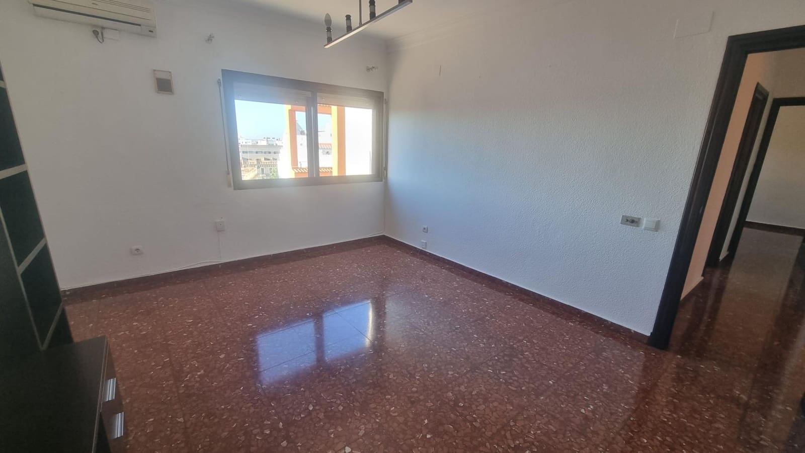 2 bedroom Flat for sale in Huelva city - € 239,990 (Ref: 9569174)