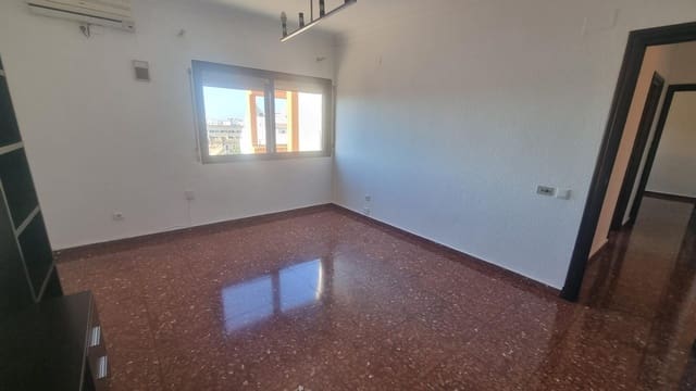 2 bedroom Flat for sale in Huelva city - € 239,990 (Ref: 9569174)