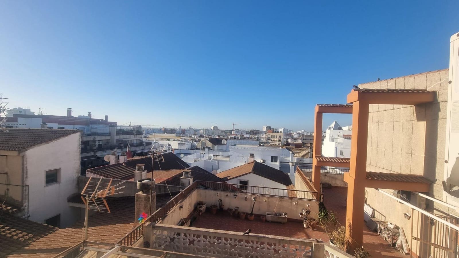 2 bedroom Flat for sale in Huelva city - € 239,990 (Ref: 9569174)