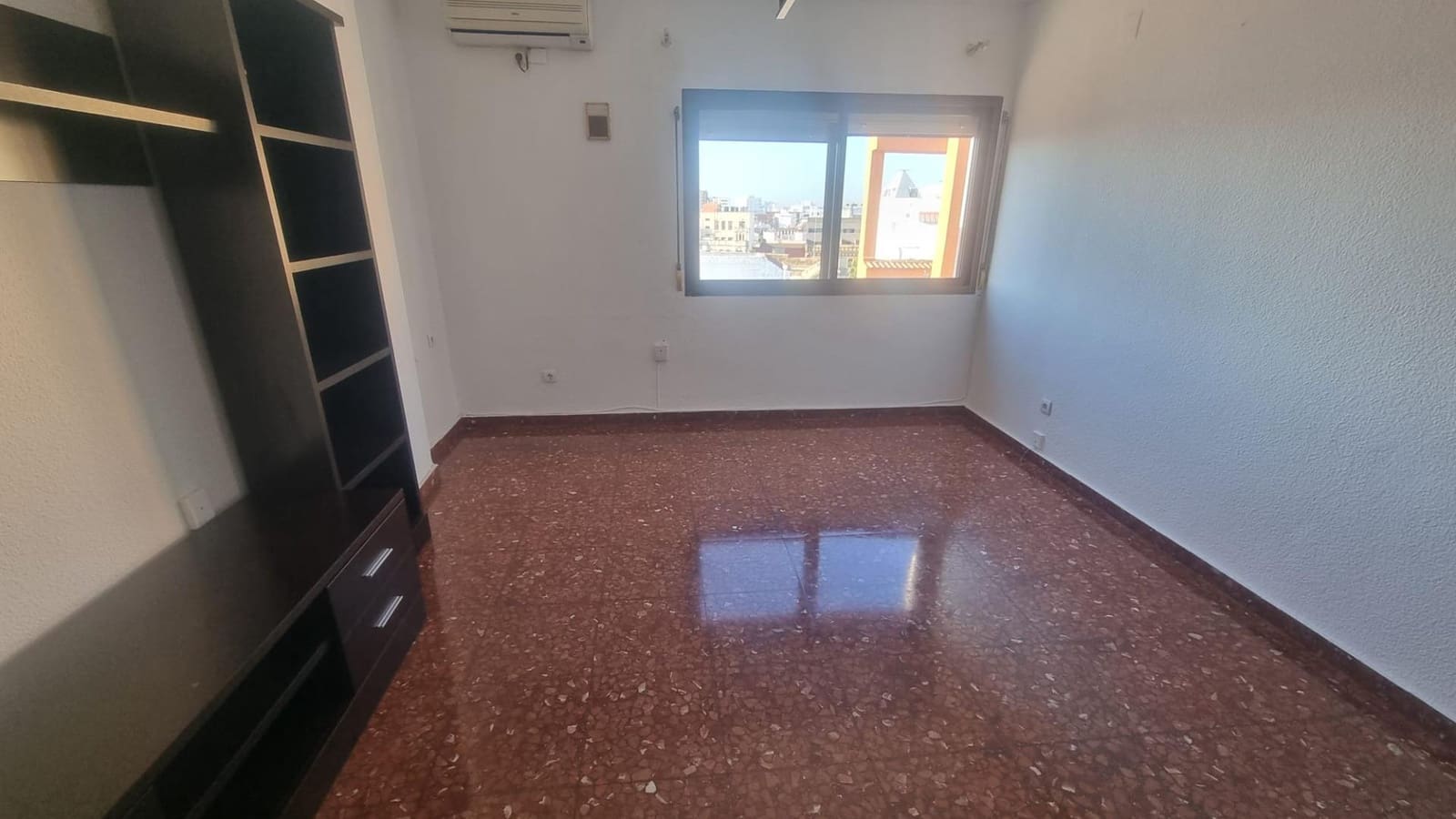 2 bedroom Flat for sale in Huelva city - € 239,990 (Ref: 9569174)